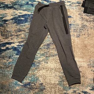 Lululemon joggers M